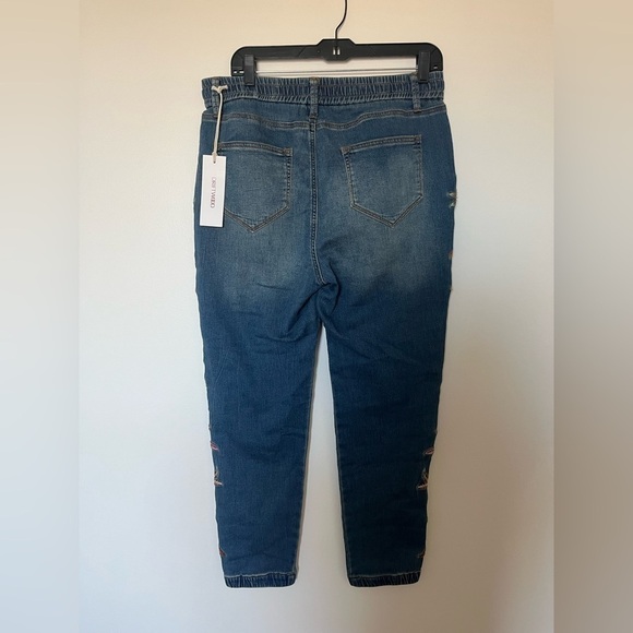 Driftwood x Free People Feathery Leaf Drawstring Denim Joggers embroidery - Picture 5 of 16